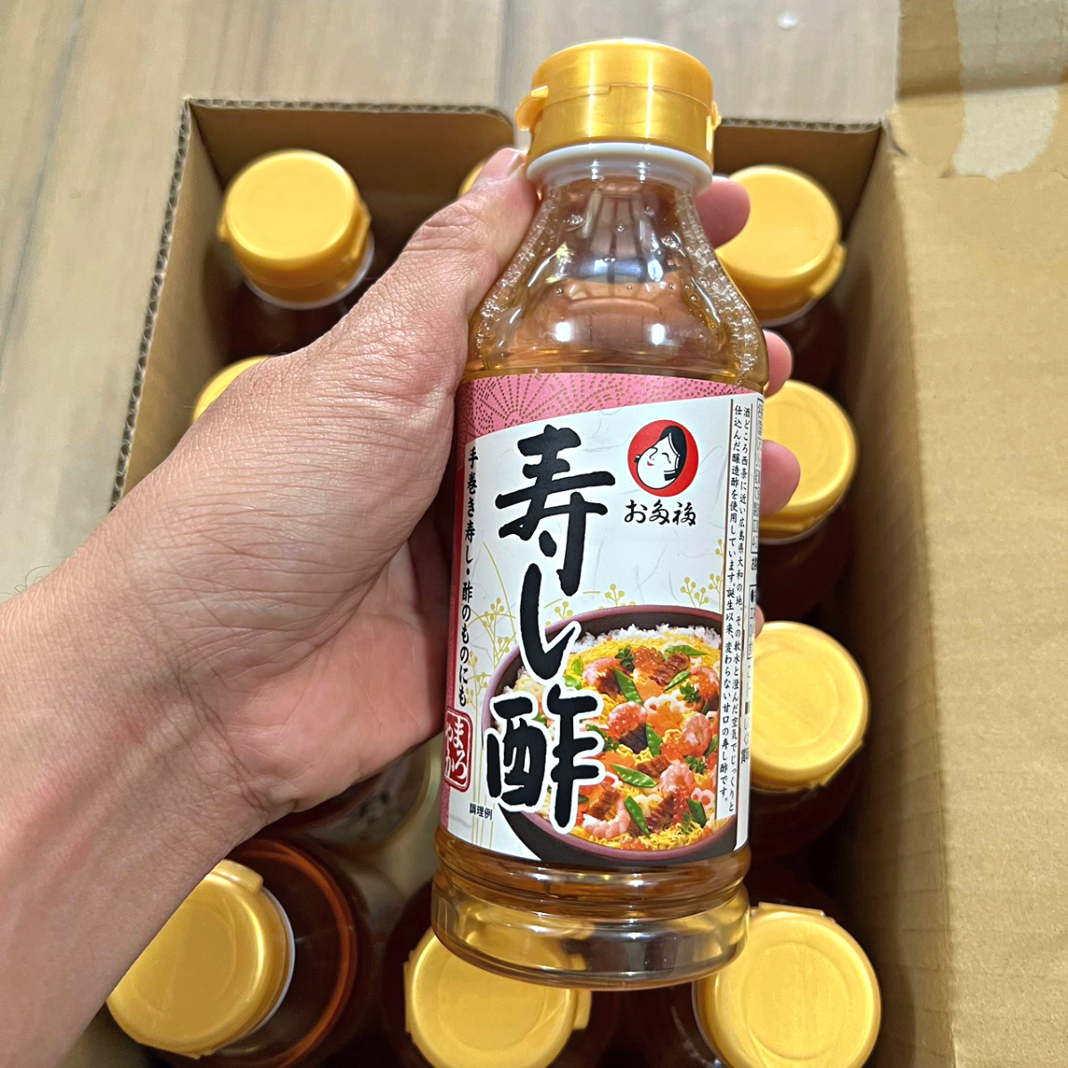 Giấm Sushi Bin Nhật Bản Cao Cấp (Otafuku) 300ML