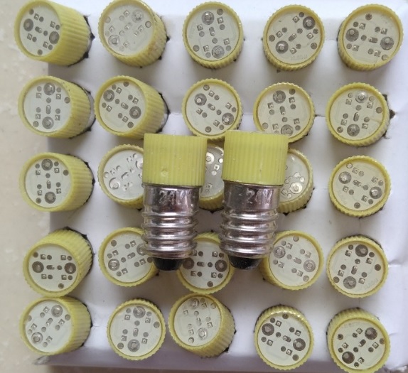 BÓNG LED 24V DC/AC ĐUÔI XOÁY 10MM  E10 MÀU VÀNG