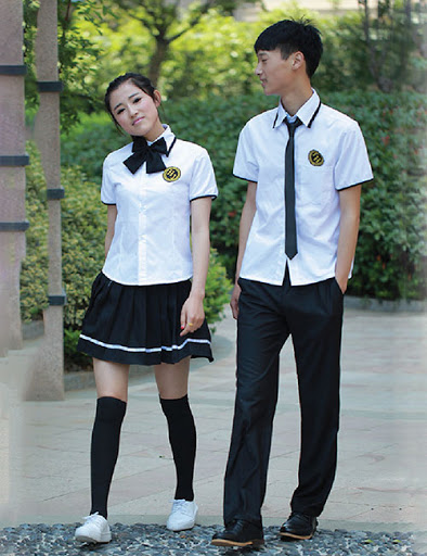Đồng phục học sinh trung học