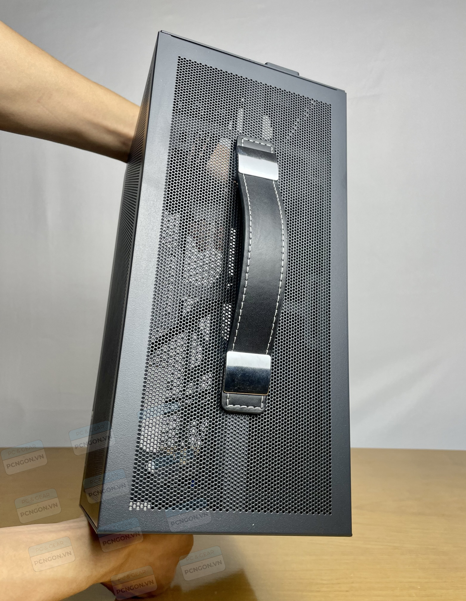[PCNGON] shiny snake S400 mini ITX computer case -black (with  3.0 riser)