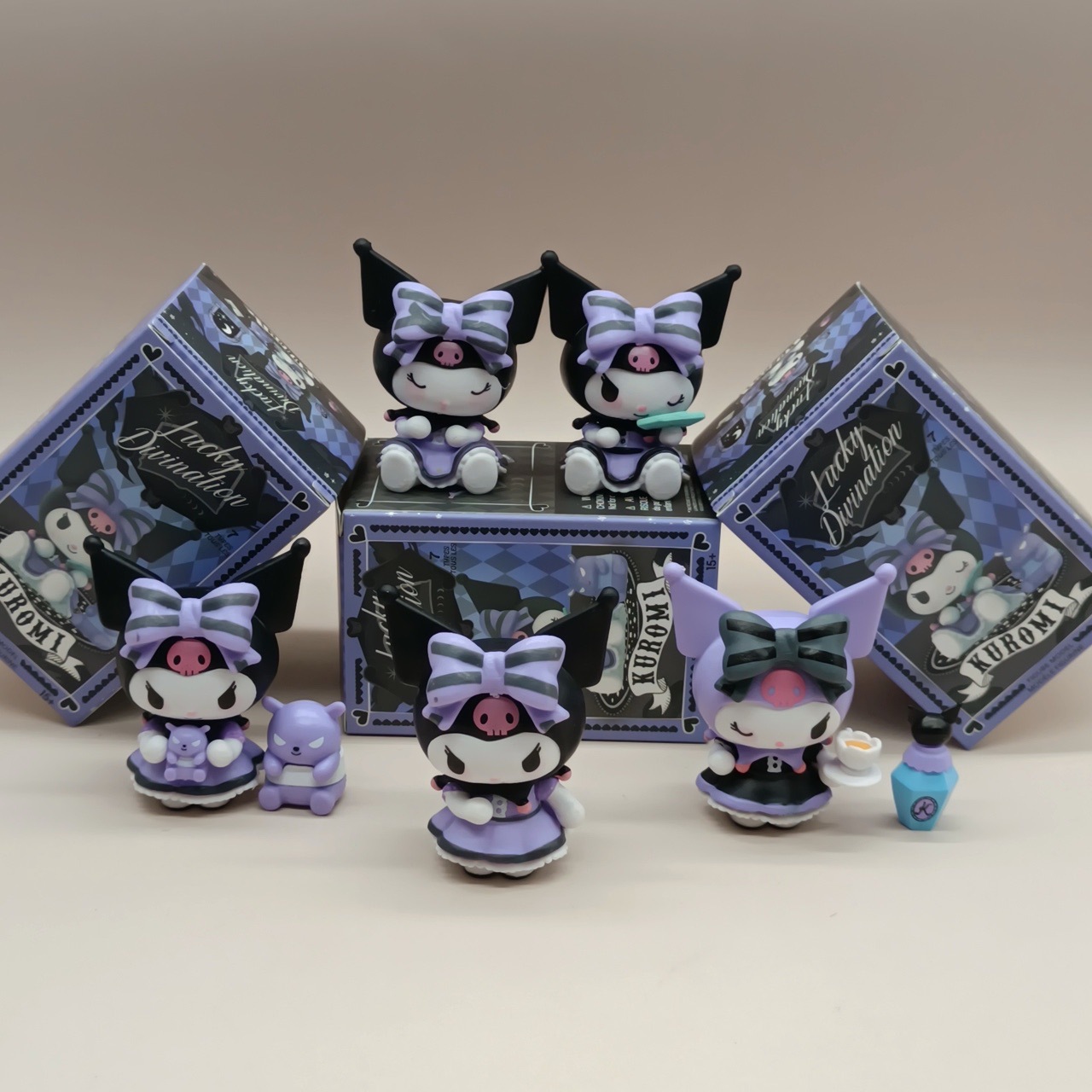 Blind Box Sanrio Kuromi Siêu Dễ Thương