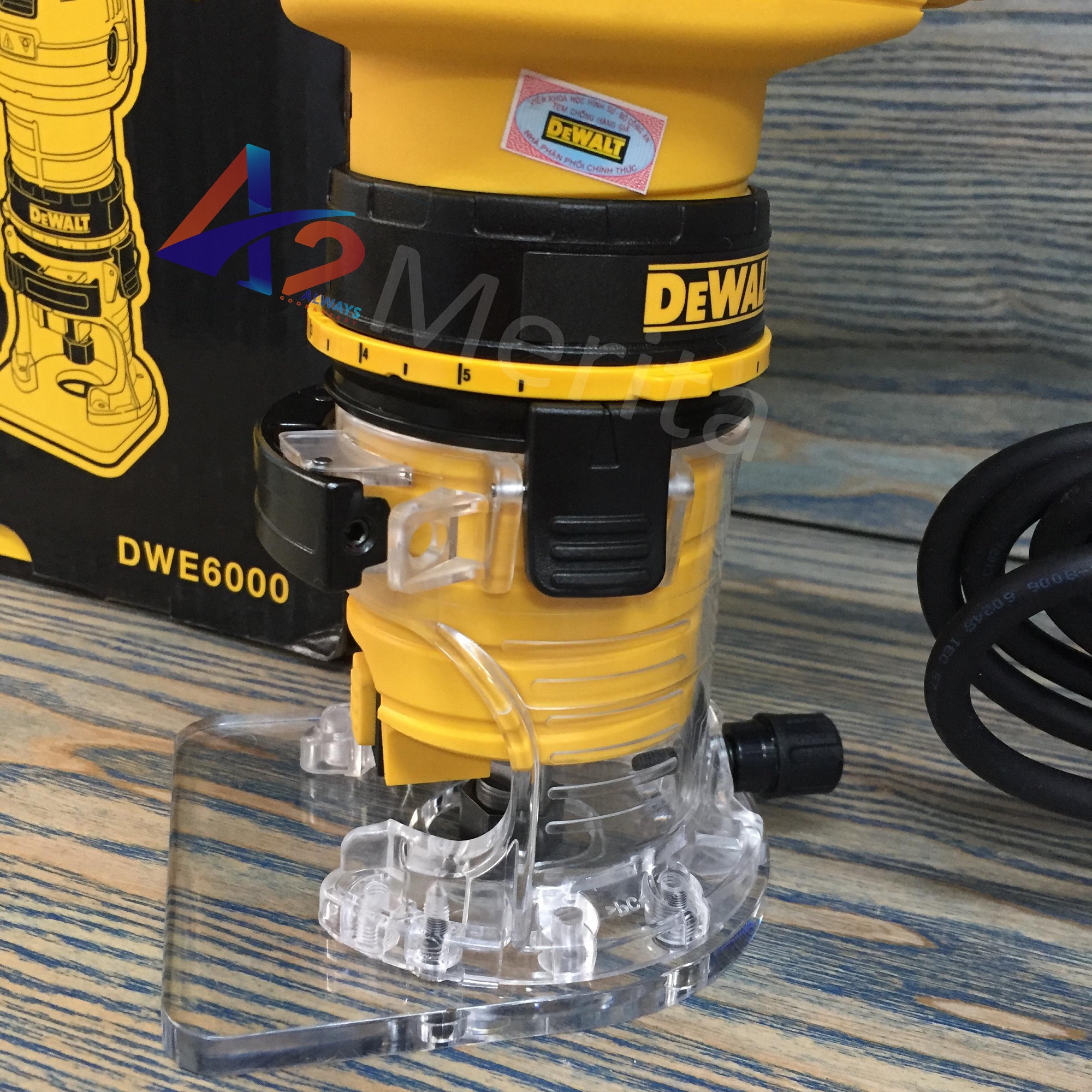 Máy Phay gỗ 390W DeWalt DWE6000