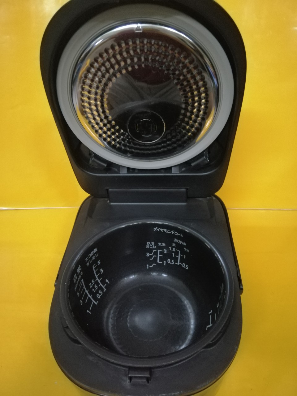 Nồi cơm nội địa Nhật cao tần (IH) Panasonic SR-HA103 (1.0L) (101202A2312A)