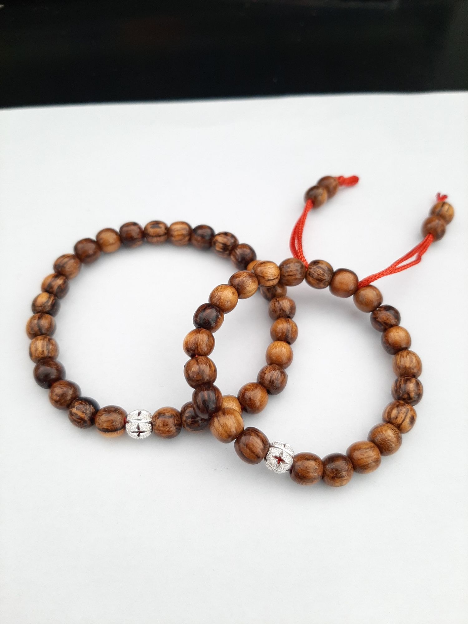 Vòng dâu tằm đính bi bạc