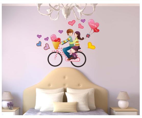 Decal trang trí tường - Đôi Tình Nhân CHẠY XE