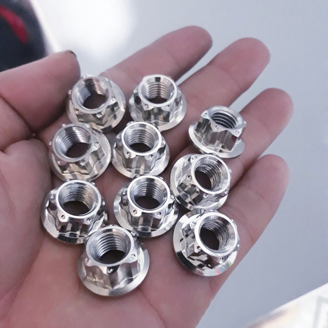 Tán 6ly hở đầu Salaya-Inox (giá 1 con)