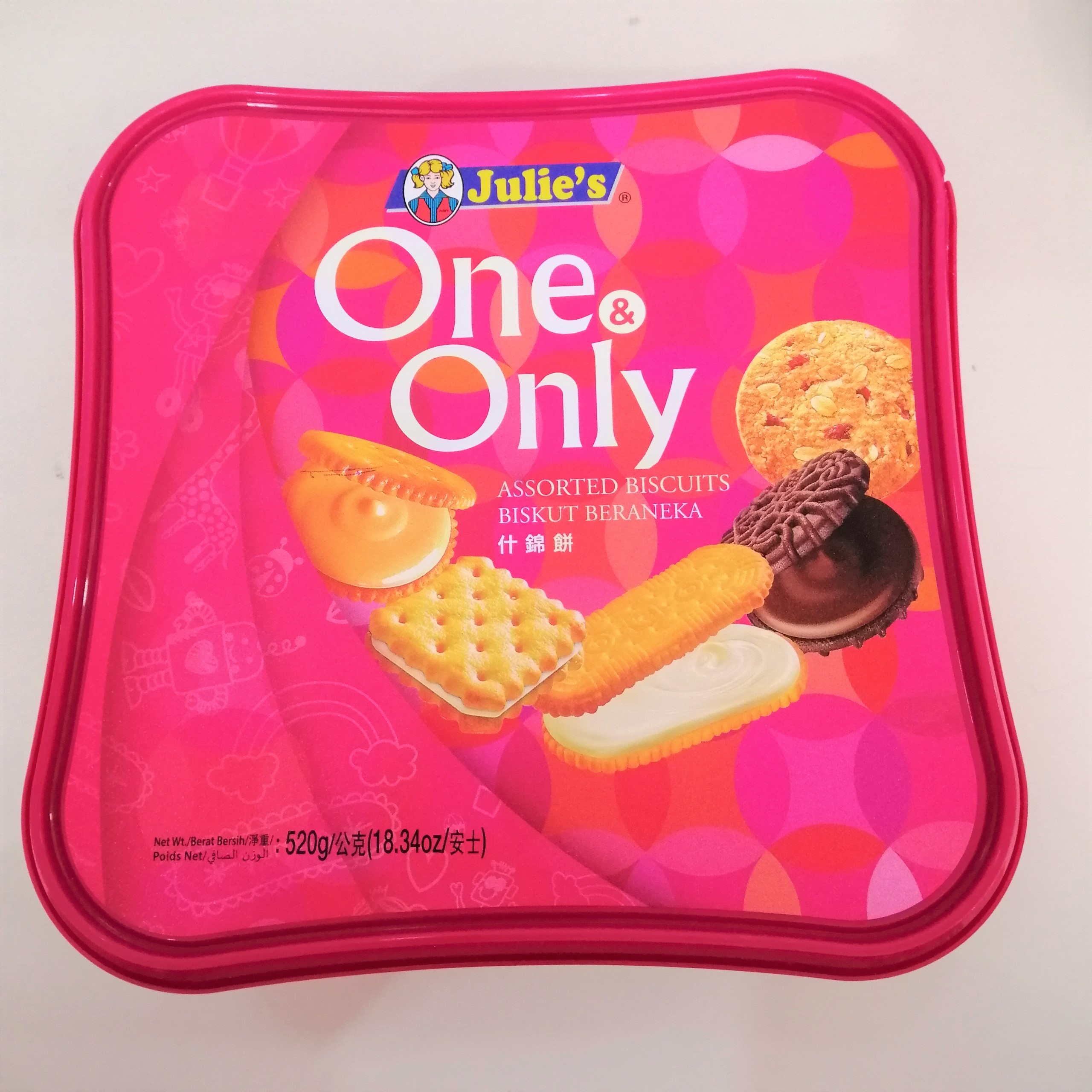 Bánh Quy Julie's Hỗn Hợp One & Only (Hộp 520g)