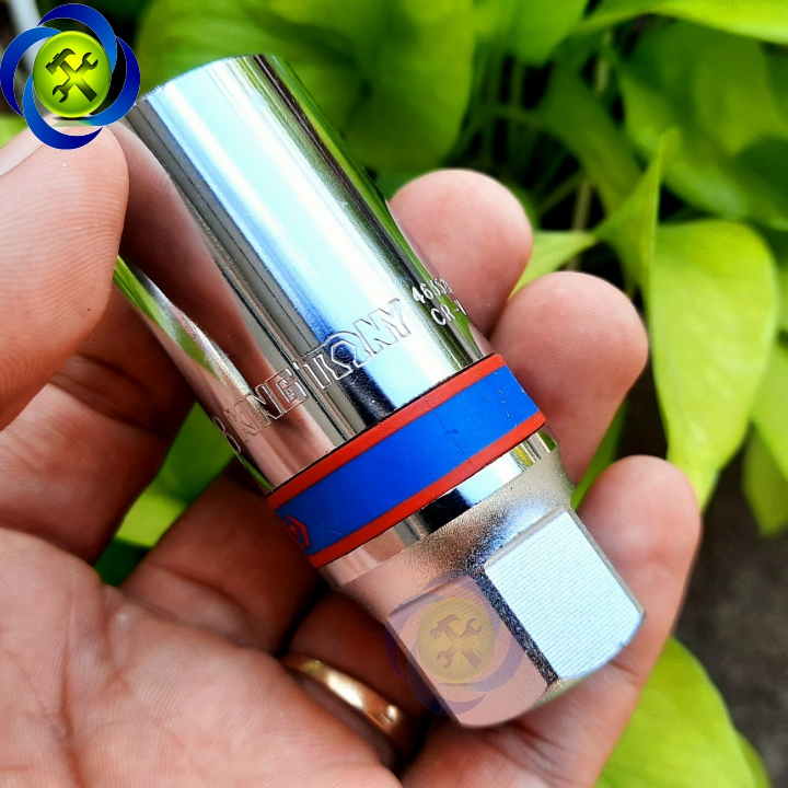 [HCM]Tuýp tháo bugi 20.8mm Kingtony 463521M dài 70mm