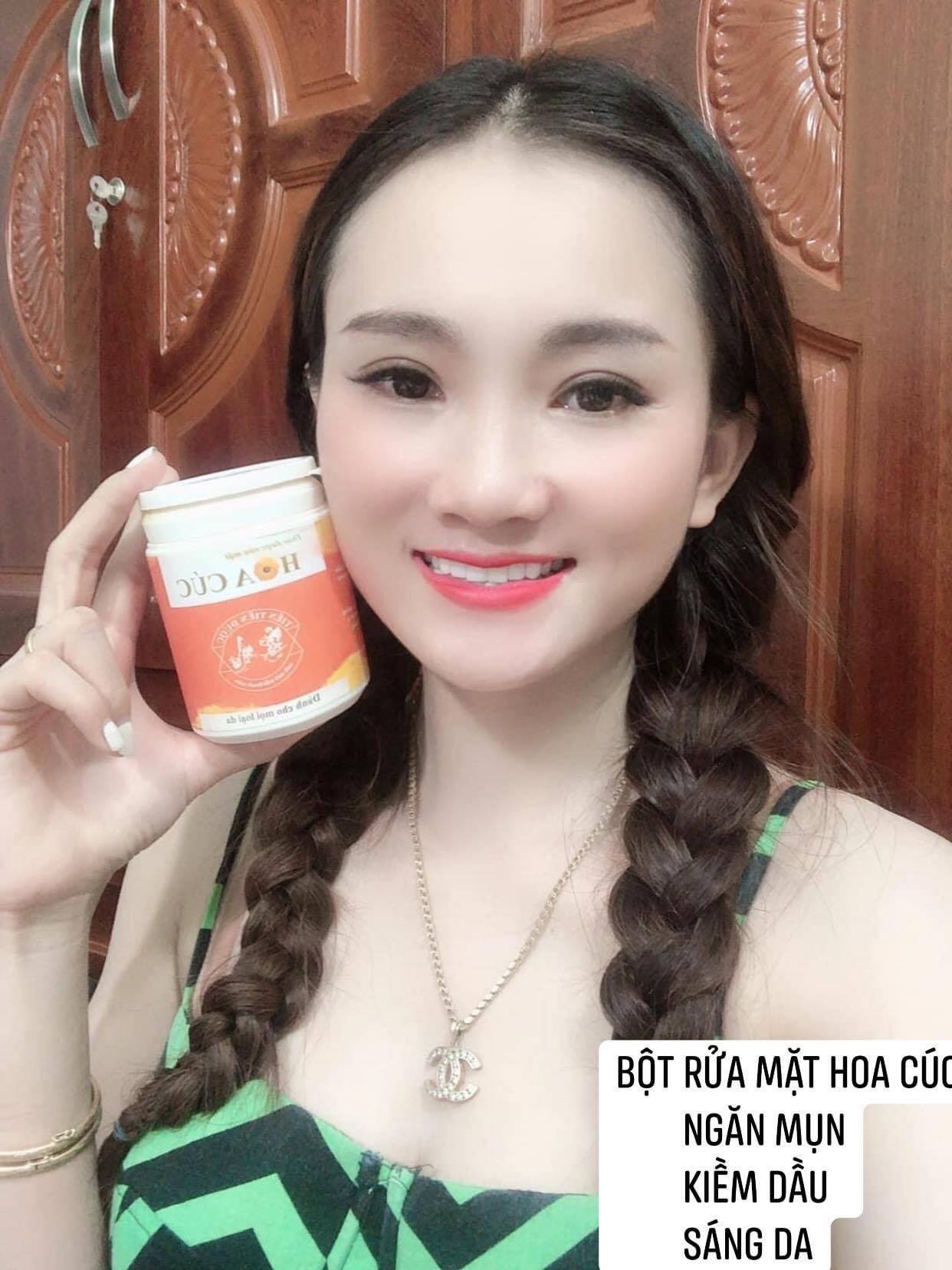 BỘT RỬA MẶT KIỀM NHỜN, NGỪA MỤN TRẮNG DA CHAI 150G