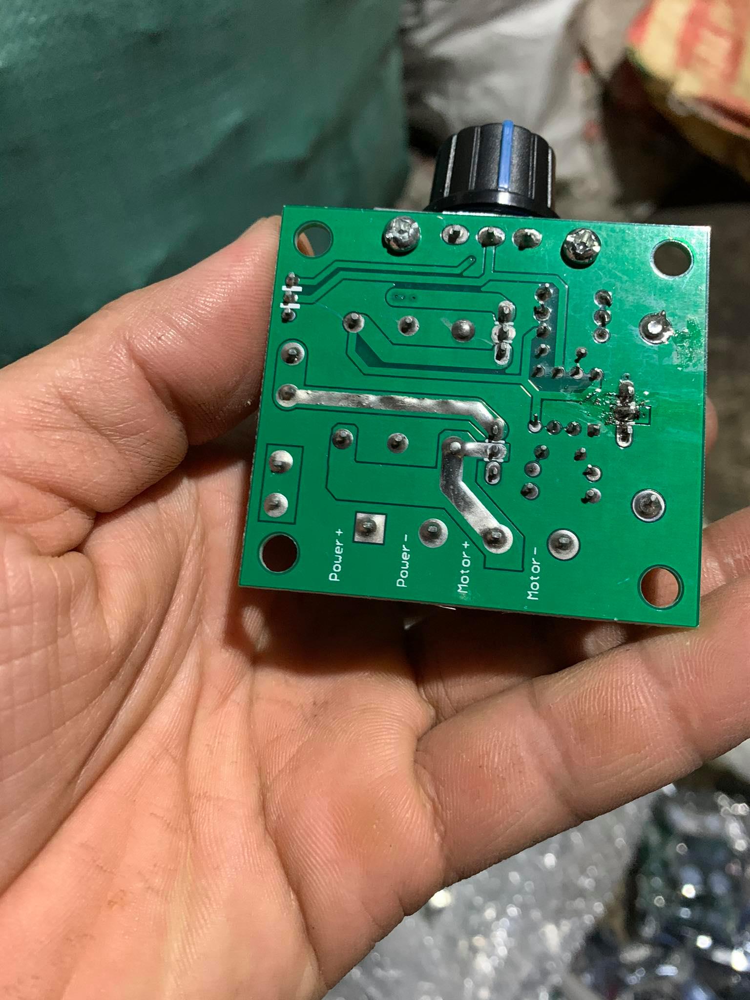 Mạch Điều tốc động cơ DC PWM 12-40V 10A