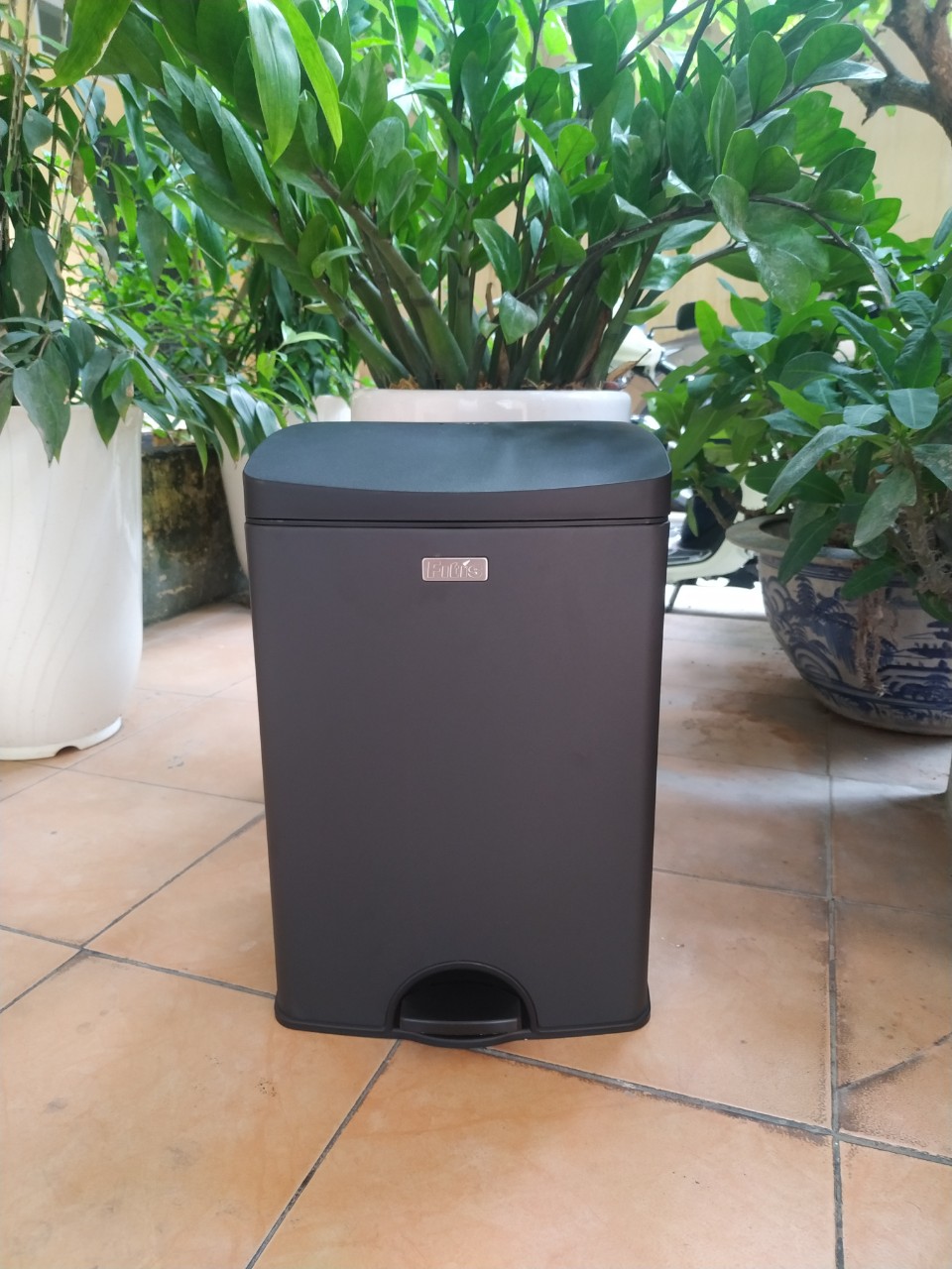Thùng Rác INOX 15L ( BẢO HÀNH 12T)