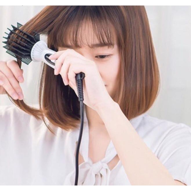 Lược Điện Sấy Cúp Tạo Kiểu Tóc Kemei 8110