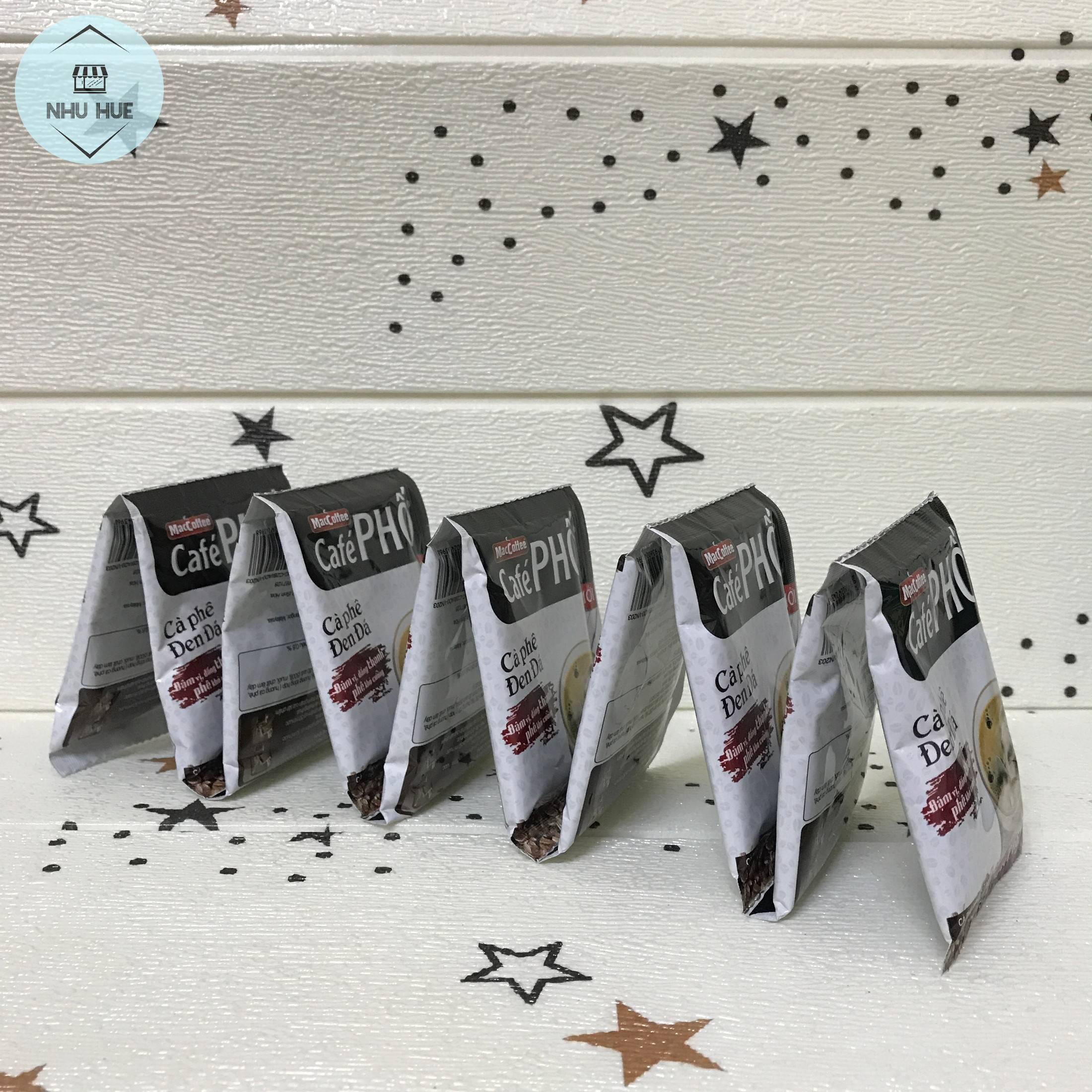 Cà phê đen đá Maccoffee Cafe Phố (hộp 10 gói x 16g)
