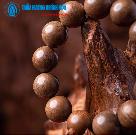 ATC - Vòng Trầm Hương May Mắn