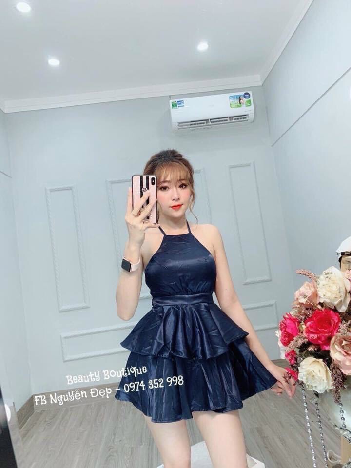 Đầm yếm hai tầng trơn chất phi bóng cực xinh