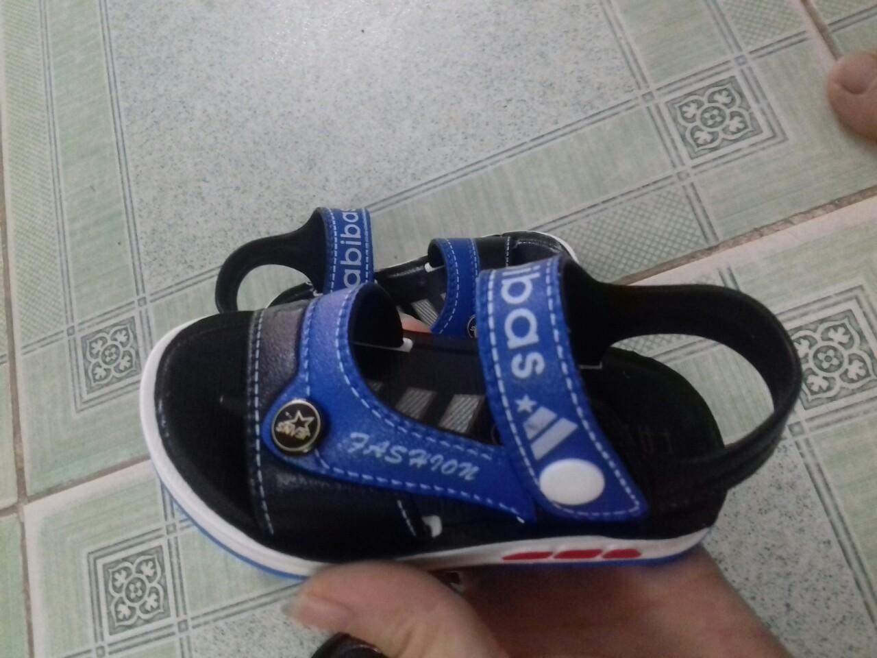 Sandal Giày dép bé trai 65k