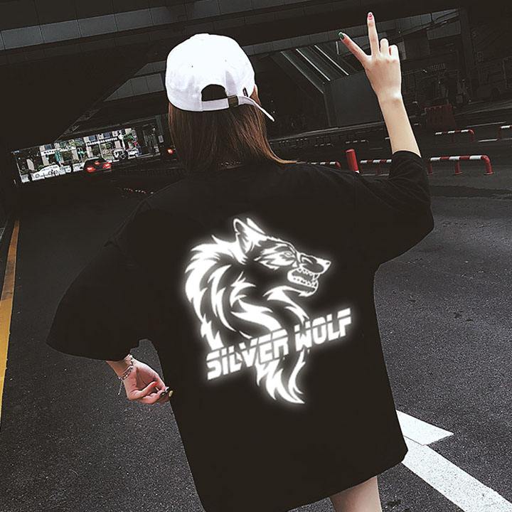 [HCM]Áo thun phản quang tay lỡ nam nữ Sói Bạc