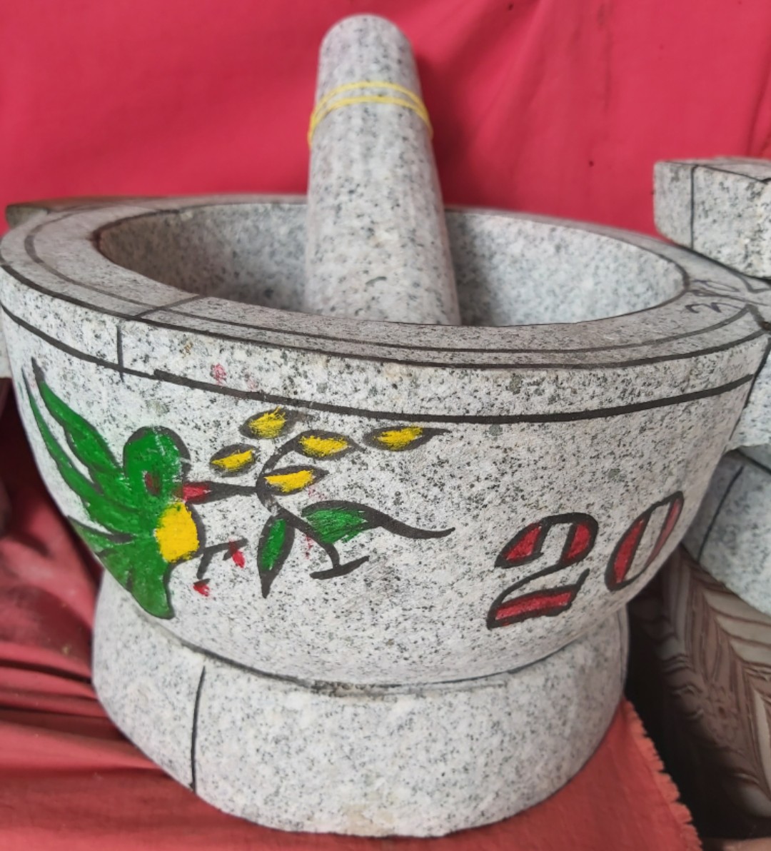 Cối đá đường kính 25 cm +  chày