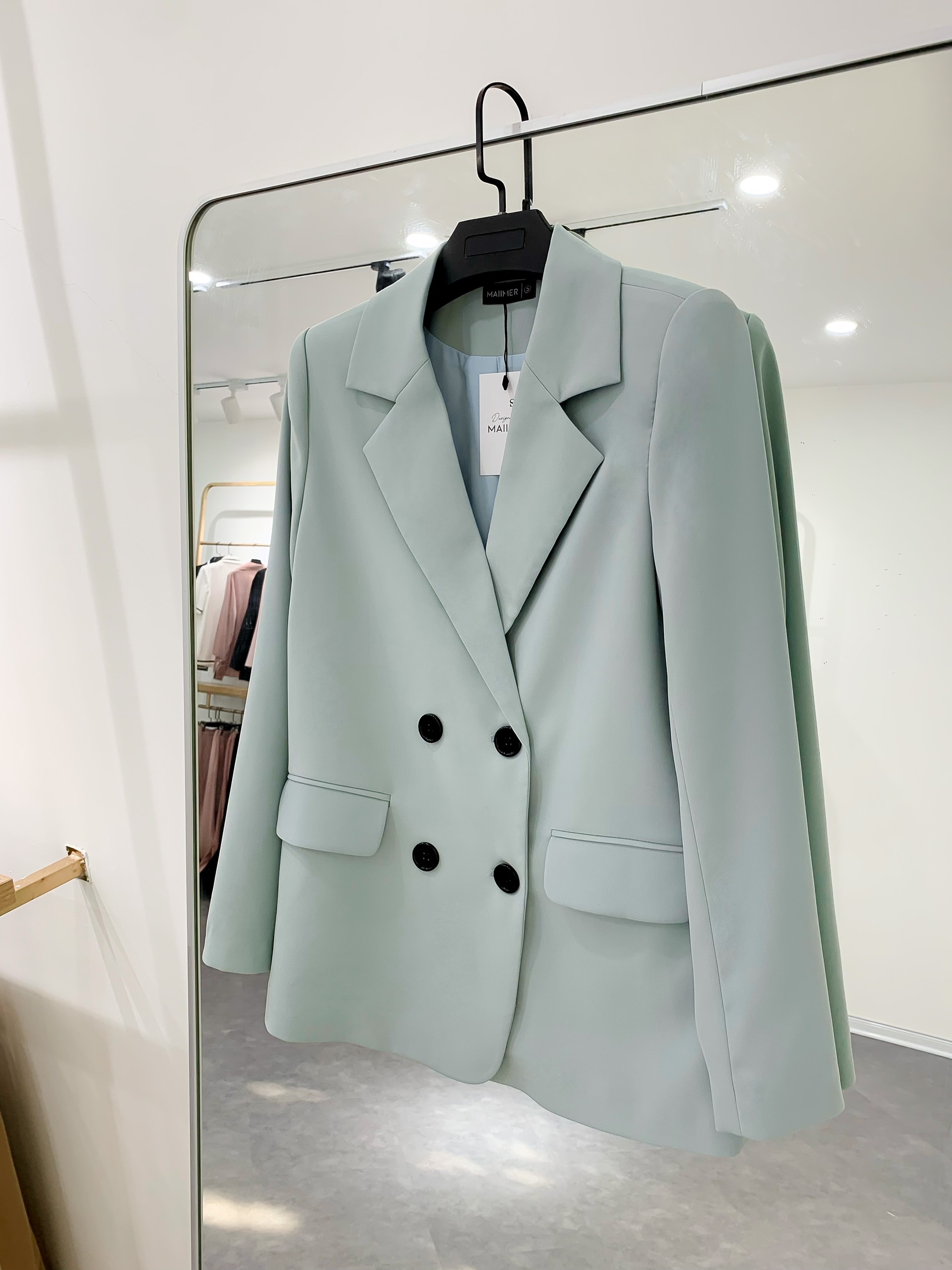 Maiimer - Blazer xanh mint cúc đen Stella