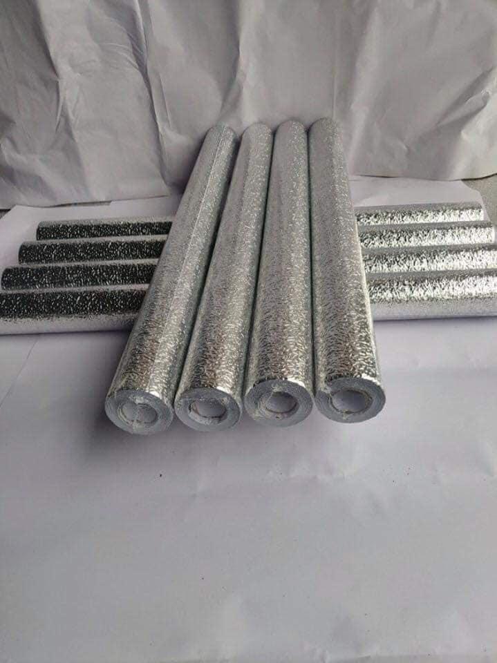 Cuộn giấy bạc dán tường bếp loại 3m