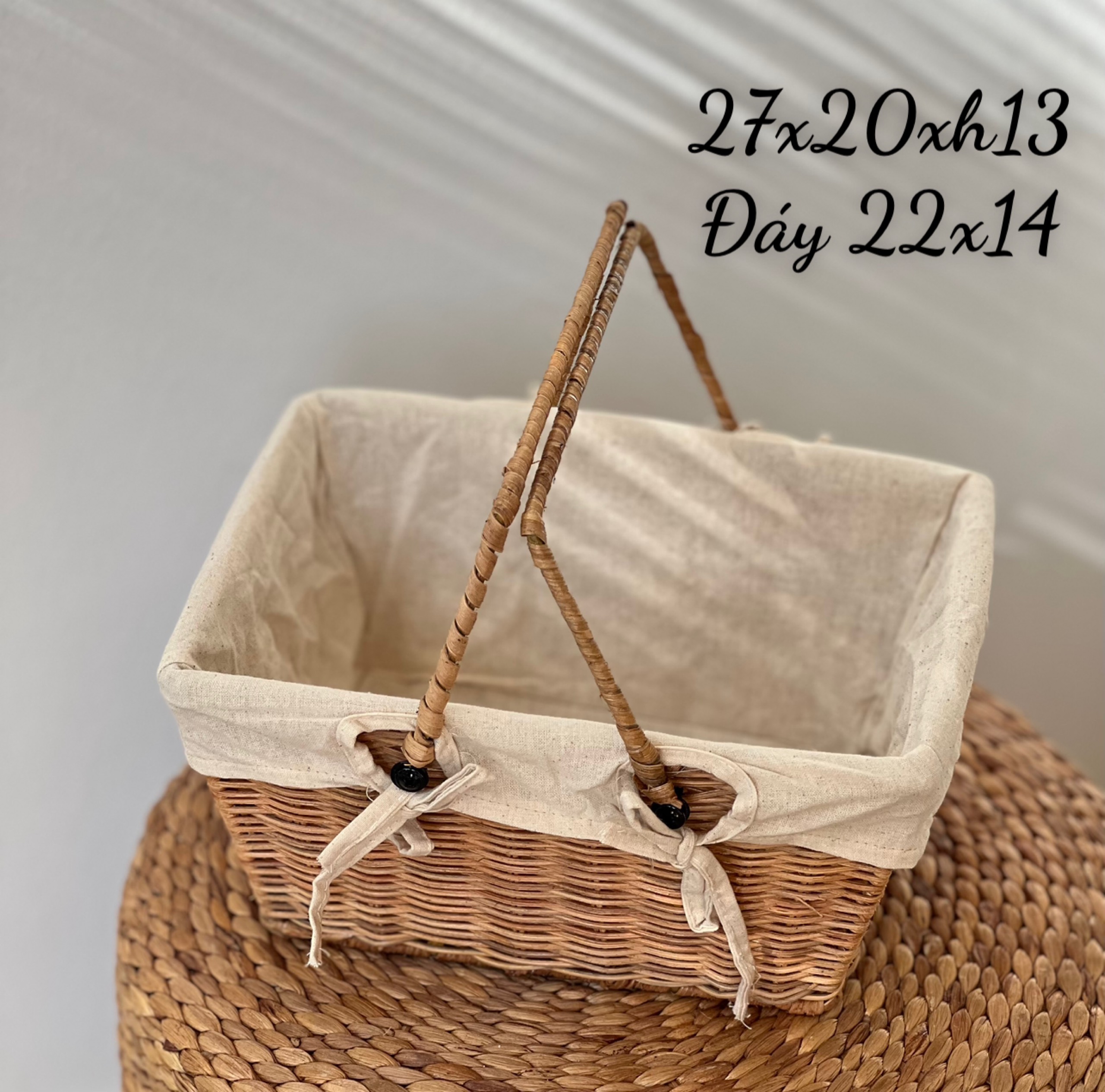 Giỏ Picnic Mây Có Quai có lót vải