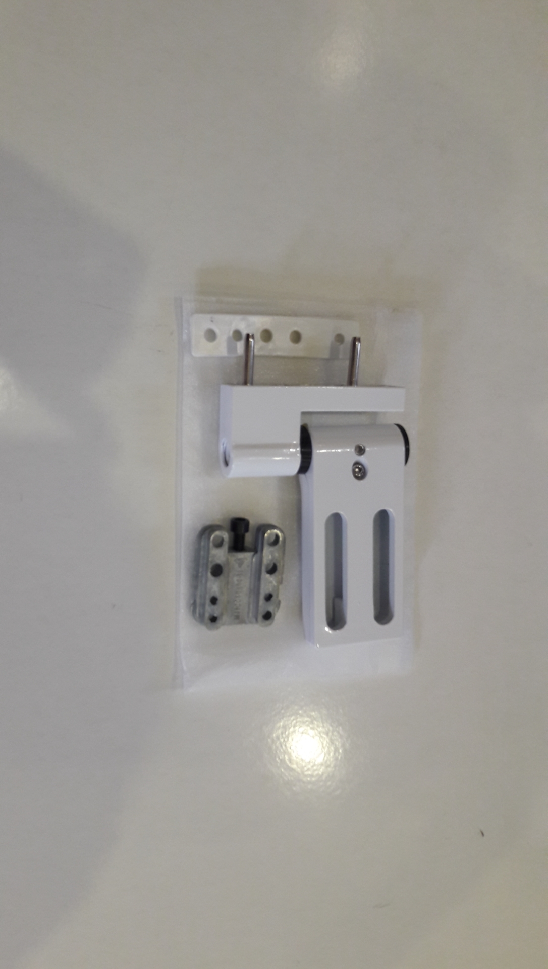 Bản lề 3D Cửa nhựa lõi thép