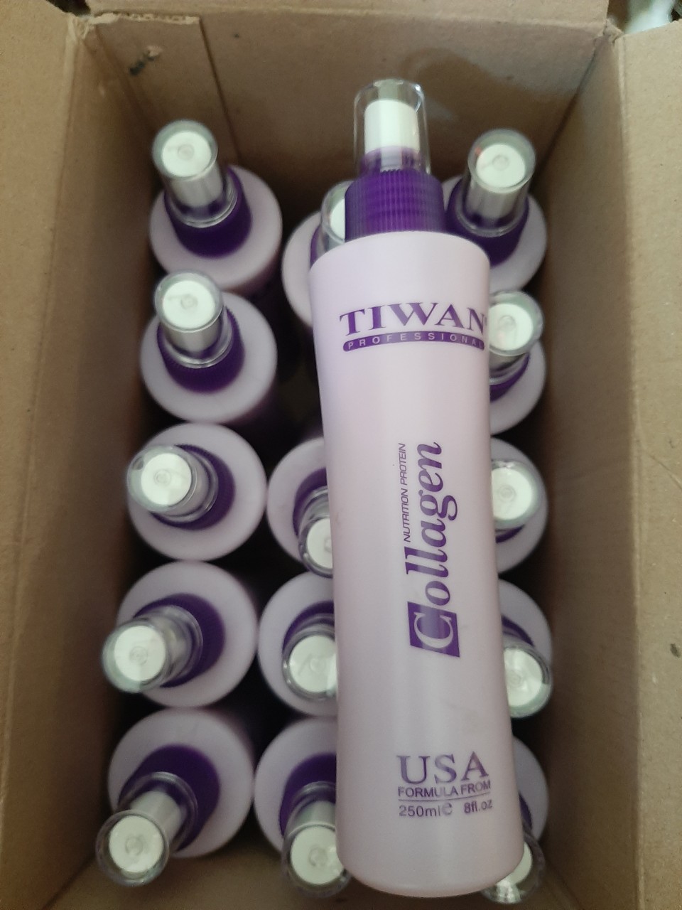 Xịt dưỡng tiwan collagen 250 ml