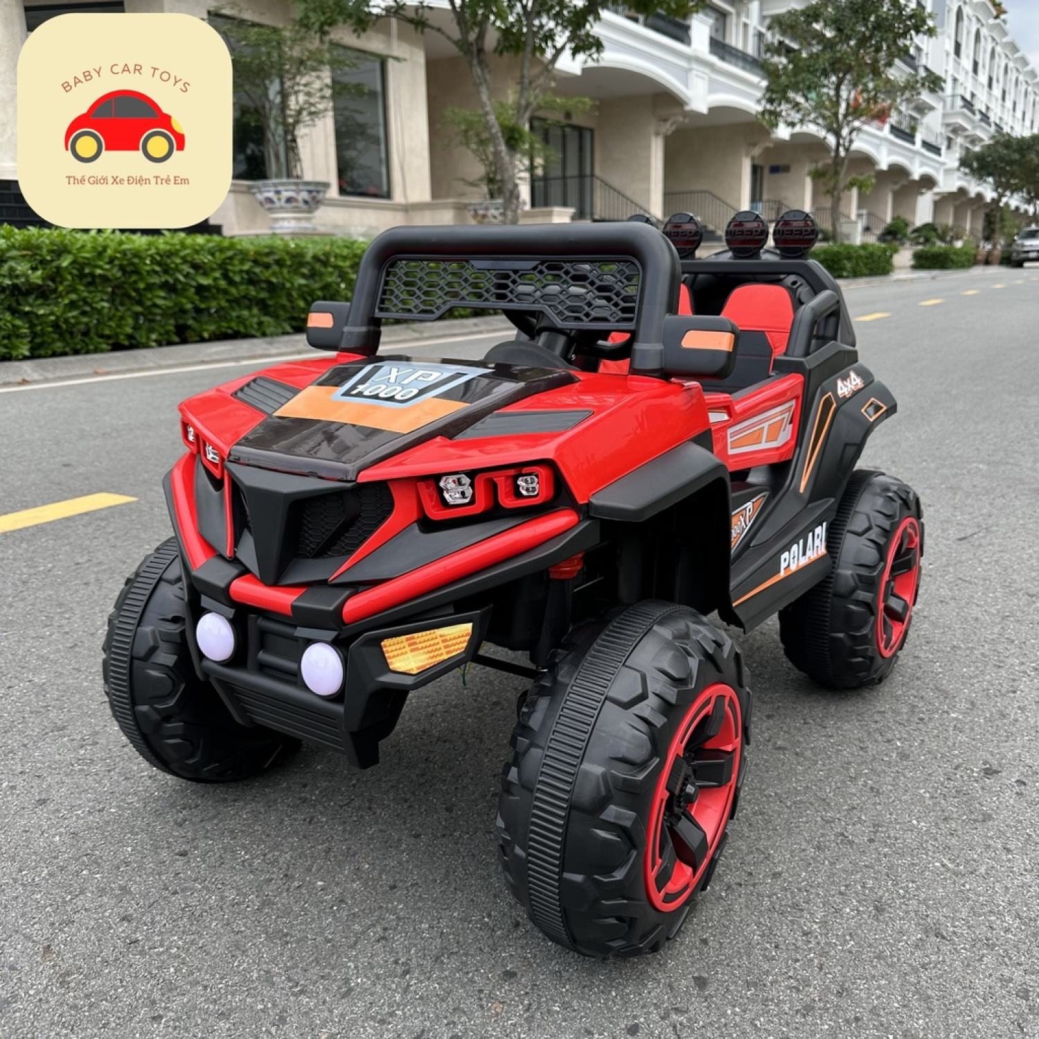 Xe ô tô địa hình Jeep, 4 động cơ, ghế nệm da