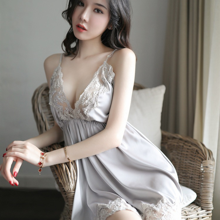 Váy Ngủ 2 Dây Vải Lụa Hở Lưng Cao Cấp