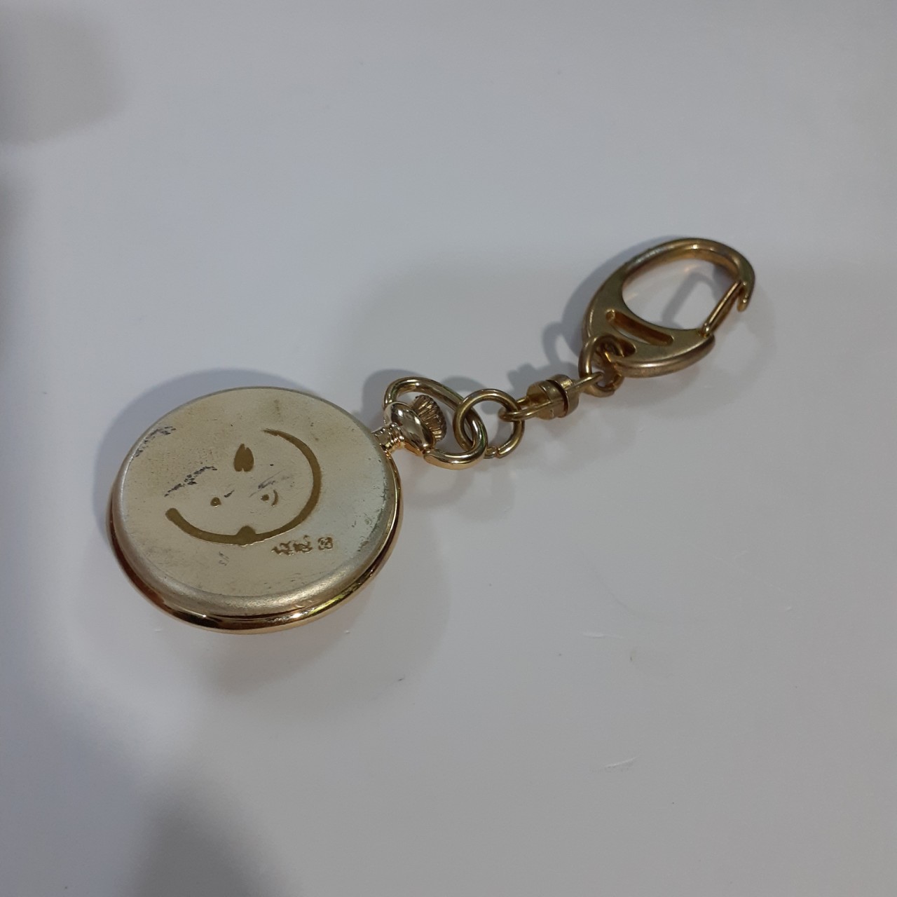 Đồng hồ móc khóa nam nữ Mặt Trắng second hand si Nhật