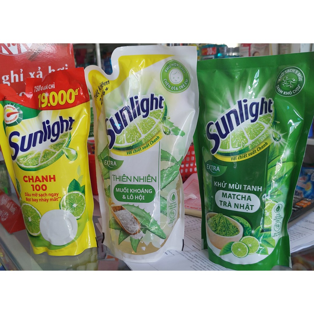 [HCM]Túi nước rửa chén Sunlight Thiên nhiên 750g (trắng)