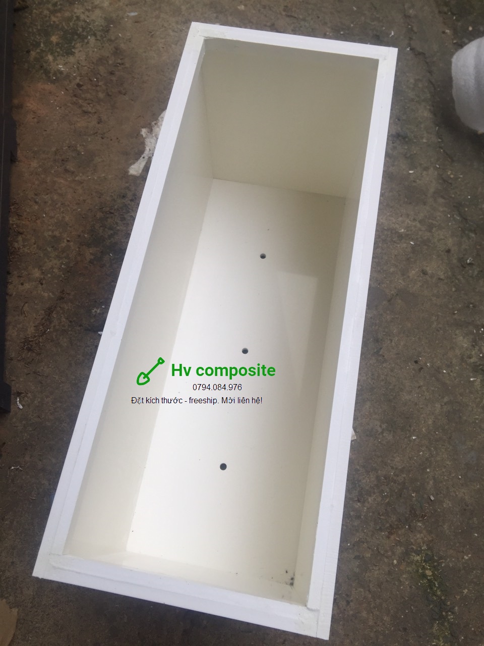 chậu kẻ chỉ composite chống nước (50x20x25)
