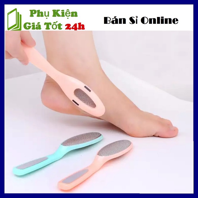 Dụng Cụ Chà Gót Chân Tẩy Tế Bào C.hết 2 Trong 1 Tiện Dụng - Dụng Cụ Chà Gót Chân 2 in 1 - Bàn Chải Kim Loại / Cây Tẩy Tế Bào / Chà Nhám Dũa Móng Chân