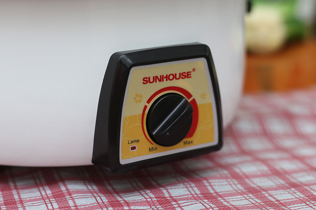 [HCM]Nồi lẩu điện Sunhouse SHD4521 3 lít