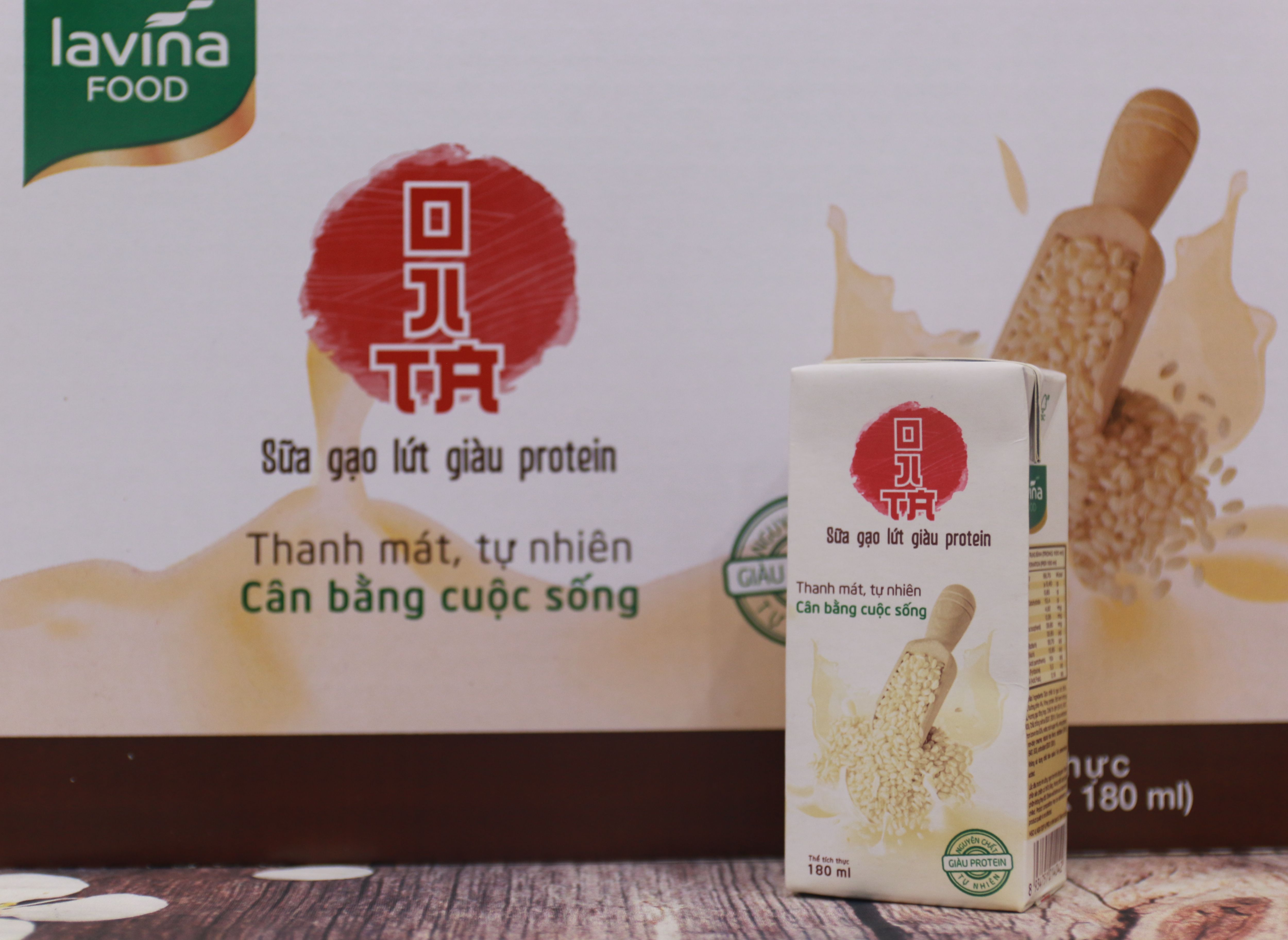 Thùng 30 hộp sữa gạo lứt giàu protein Ojita 180ml