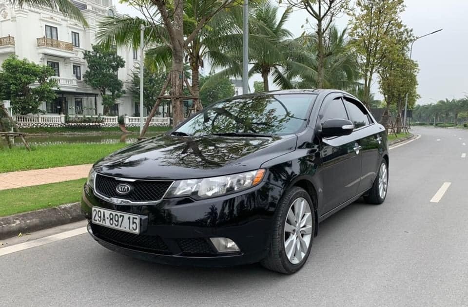 Đèn pha Kia Forte 2009