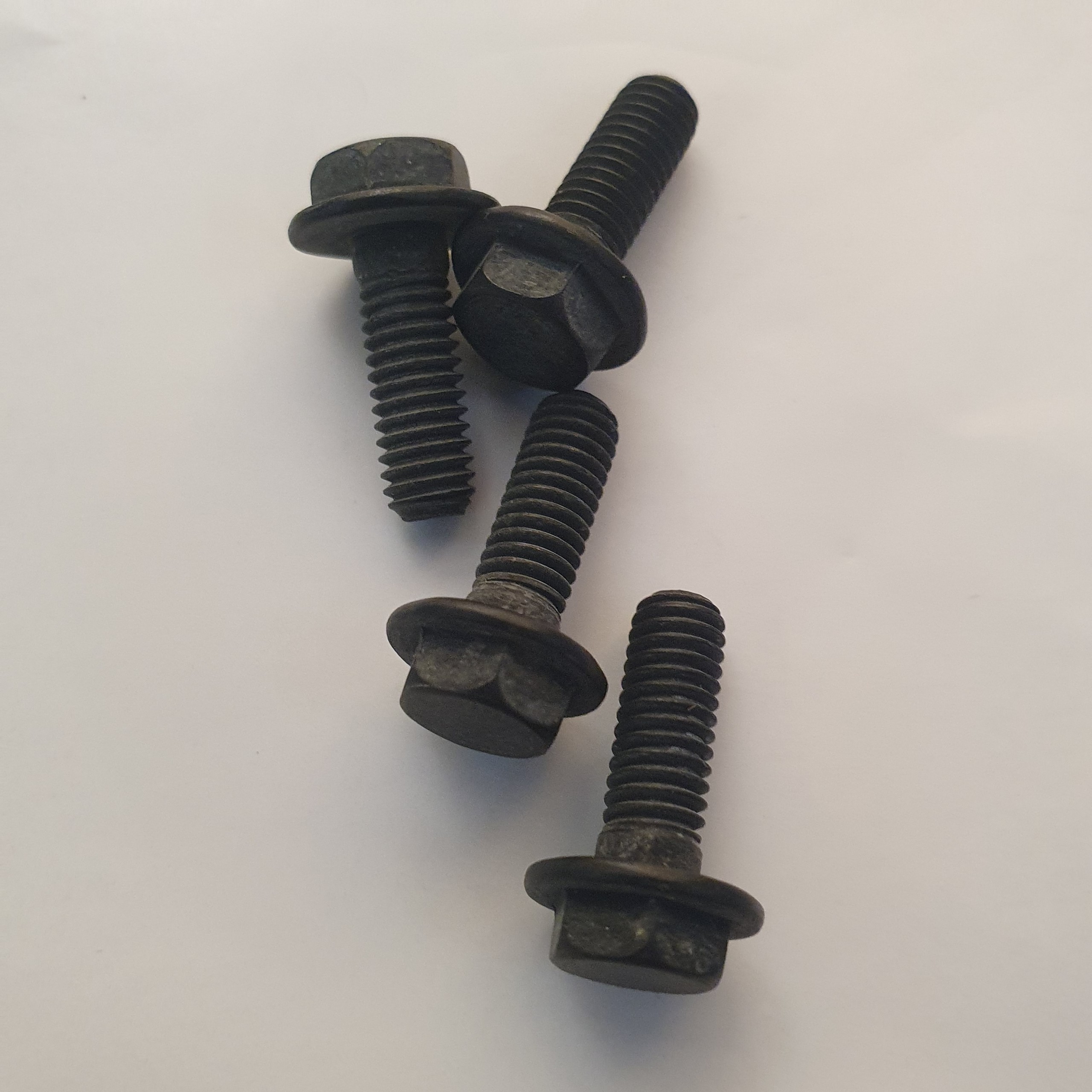 Ốc ốp máy bào tay MT191 MT192 MT190 ( Makita)