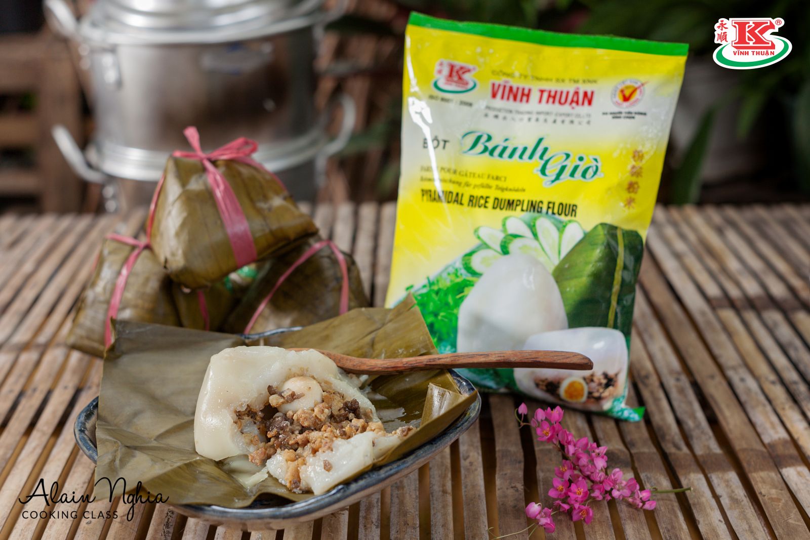 Bột bánh giò, bột pha sẵn Vĩnh Thuận gói 400gr