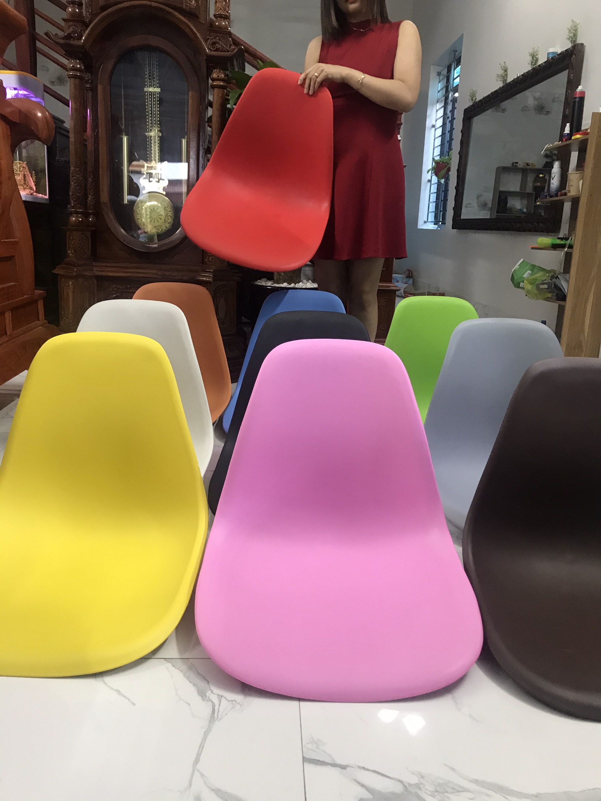 MẶT GHẾ NHỰA EAMES MẶT GHẾ CAFE ĐỦ MÀU