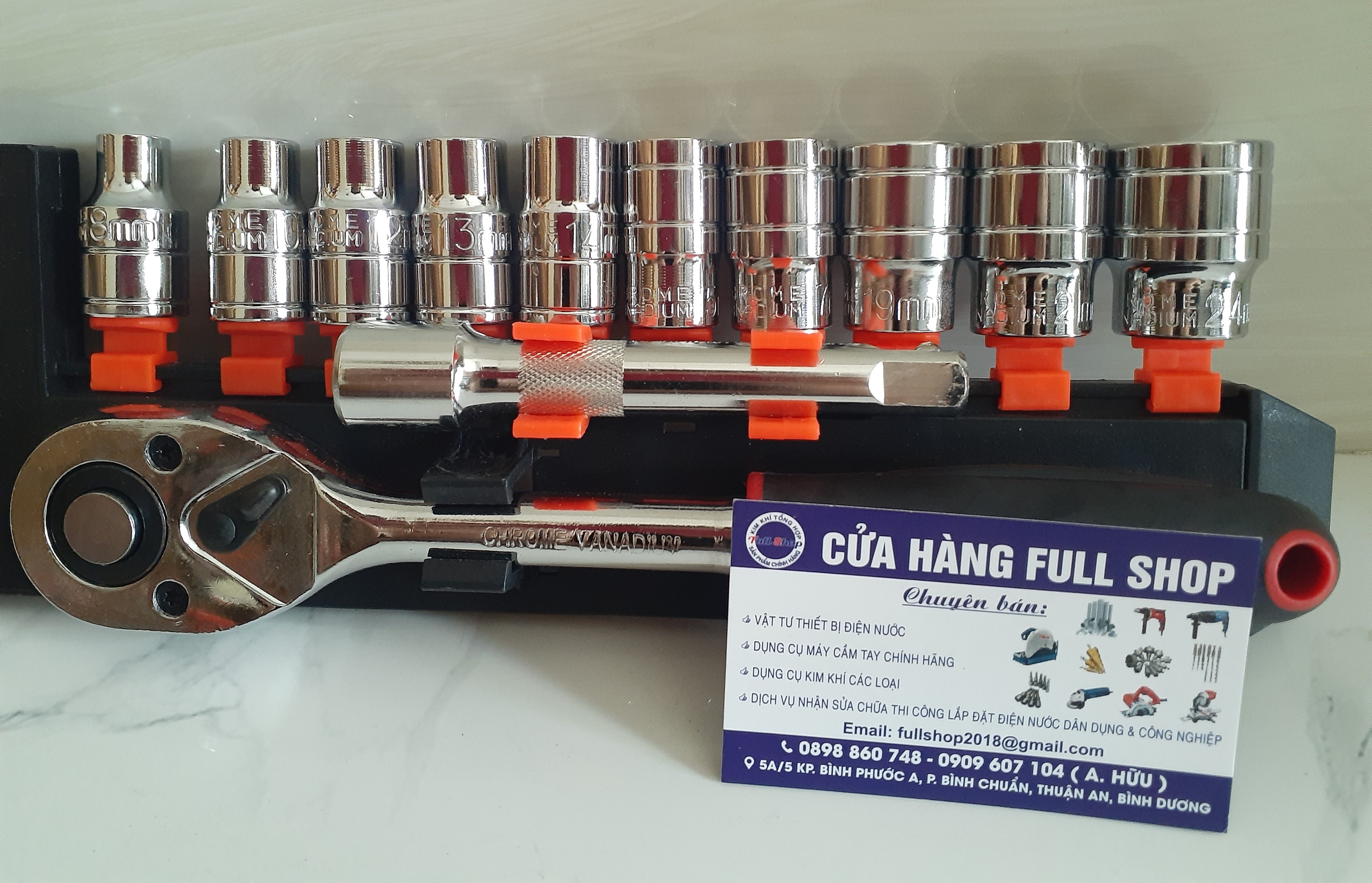 Bộ tuýp cần tự động CHROME VANADIUM 12 chi tiết
