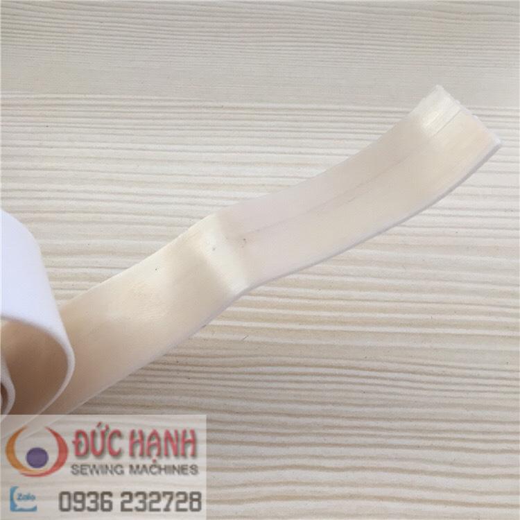 Nhựa dán chân vịt, dùng trong ngành may mặc
