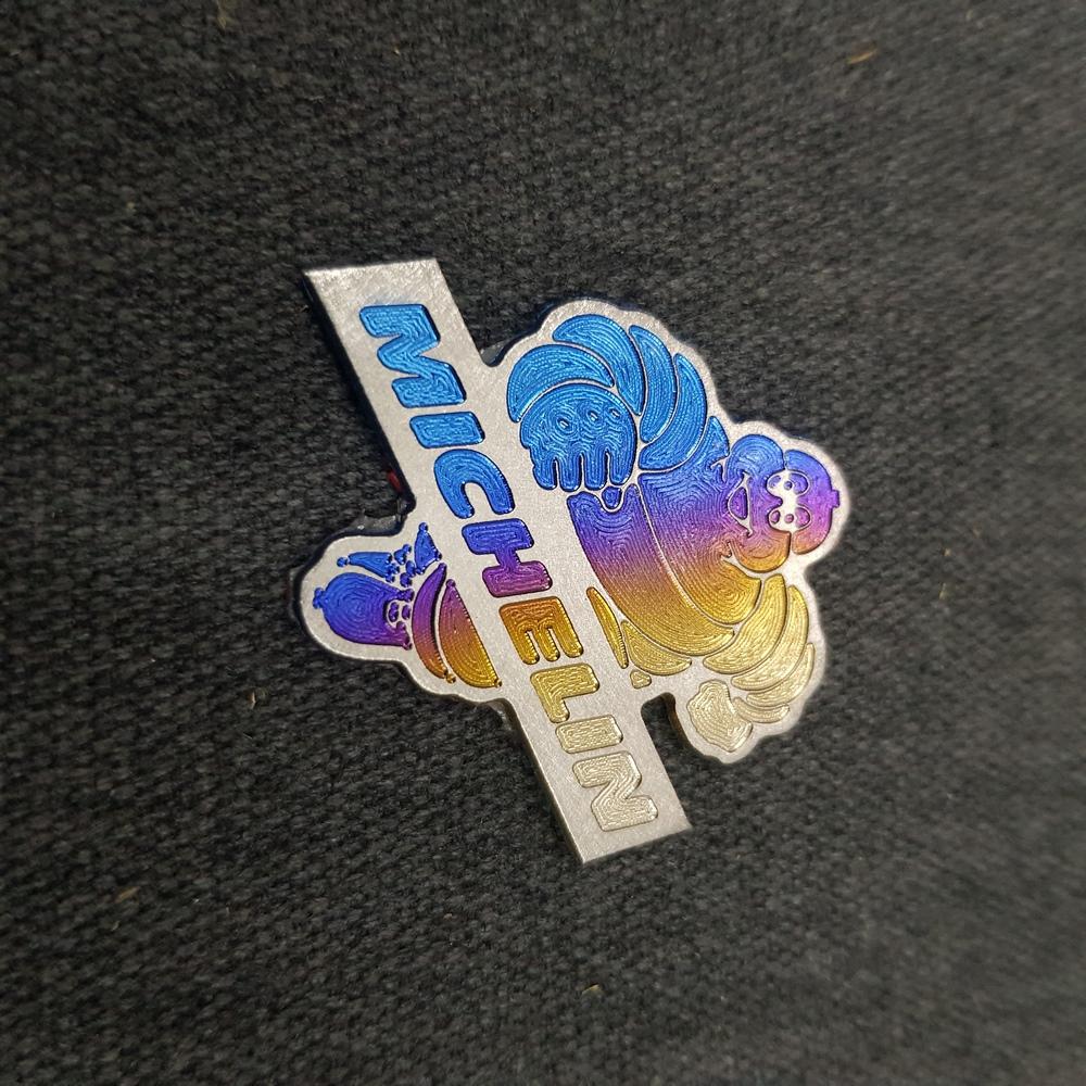 [ĐẸP NHƯ TÂY THI] TEM TITAN MICHELIN,HUY HIỆU LOGO MICHELIN TITAN TRANG TRÍ DÁN XE SIÊU CHẮC (100% TITAN)