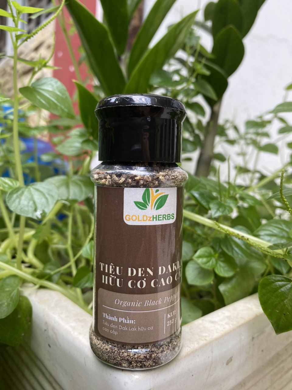 Bột Tiêu đen hữu cơ GoldzHerbs 50g