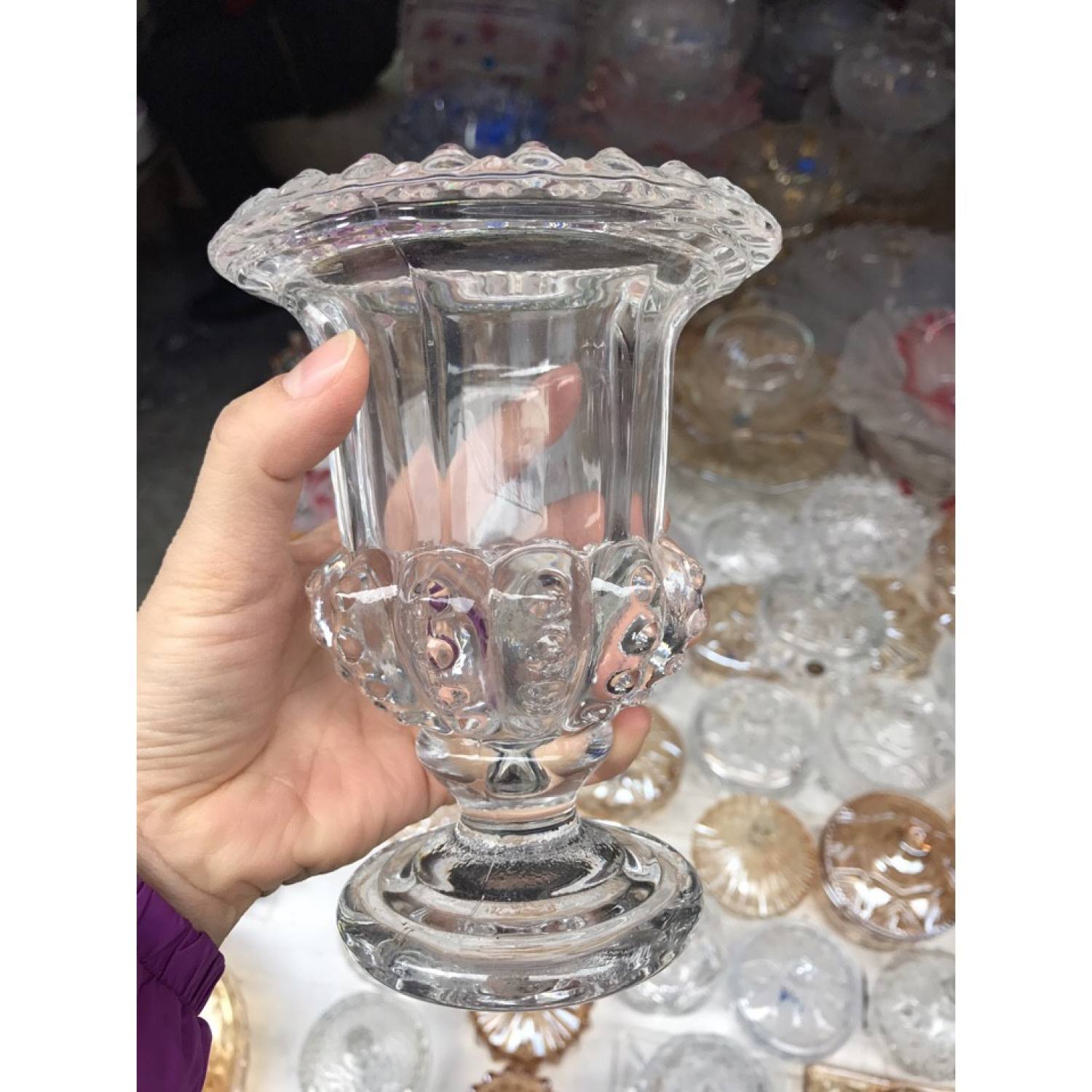 Ly thủy tinh cắm phật thủ, Ly thủy tinh cắm hoa.
