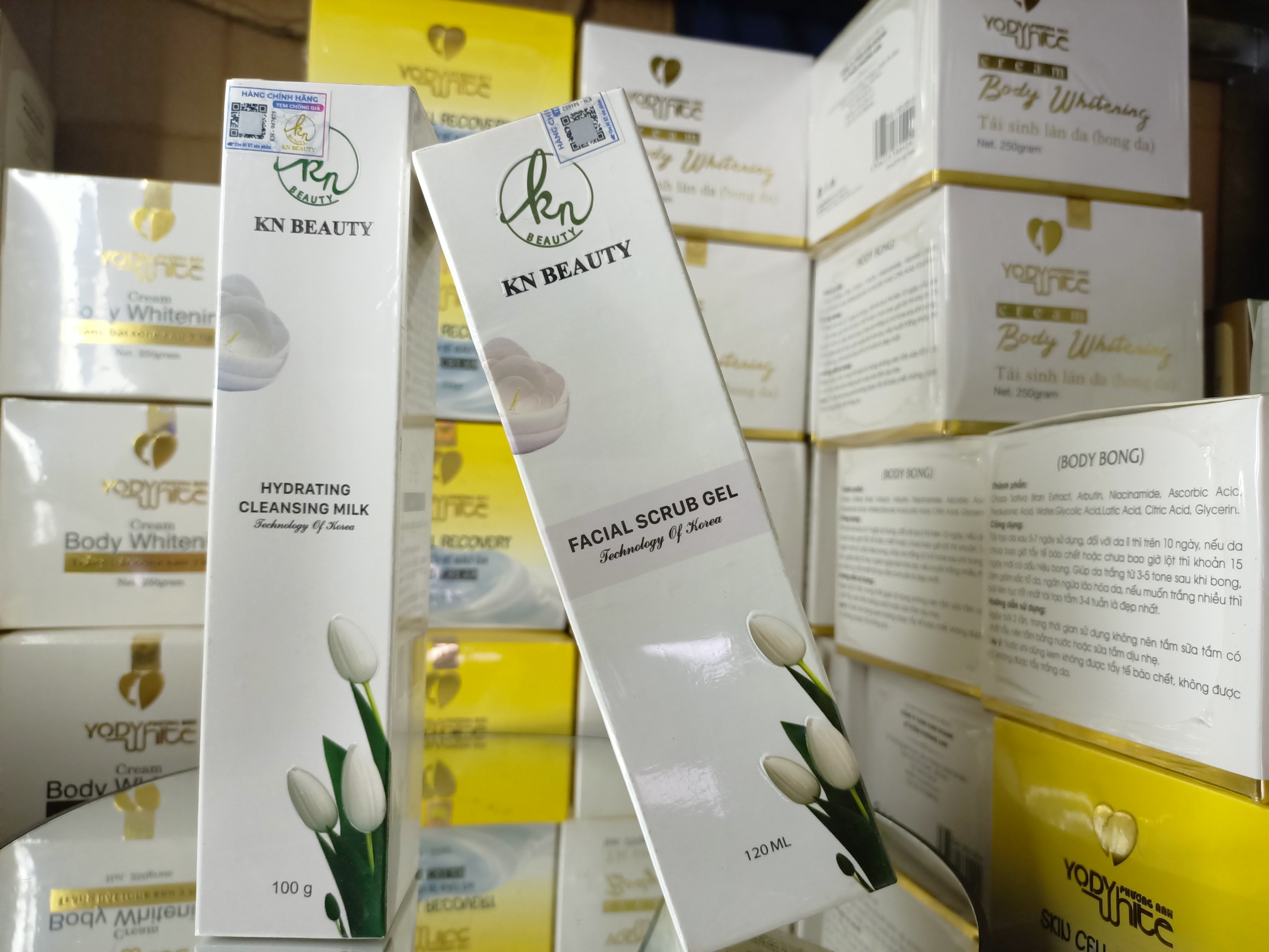 Kn beauty sữa rữa mặt ngừa mụn trắng da