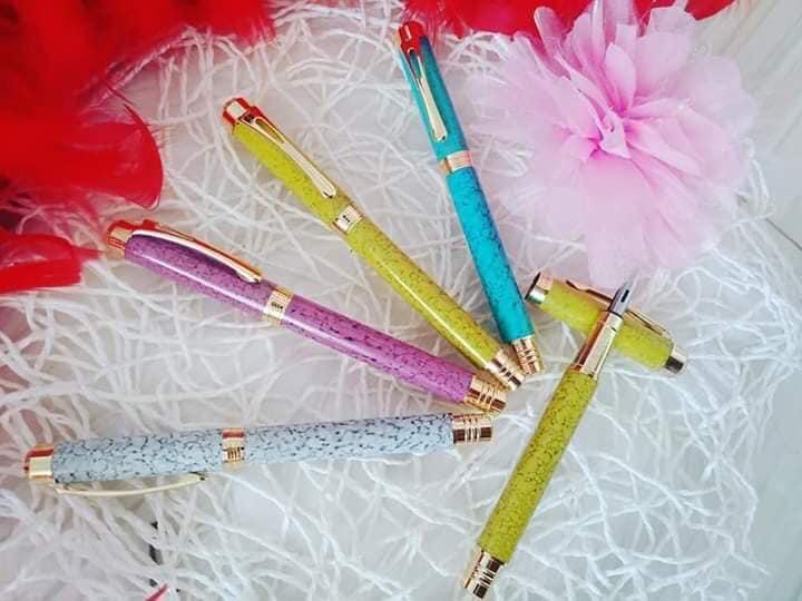 BÚT 037 NGÒI LÁ TRE SIÊU ĐẸP