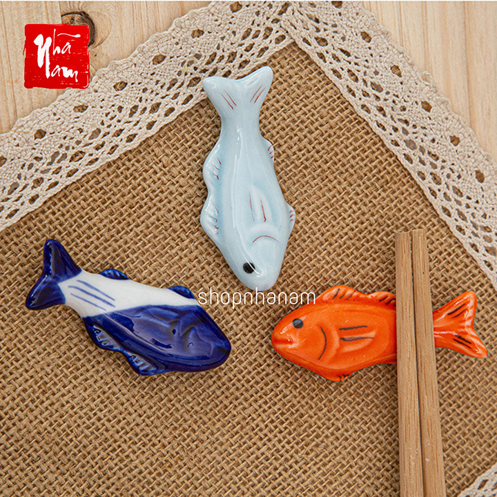 Tượng cá chép cá koi gác đũa bàn ăn trang trí