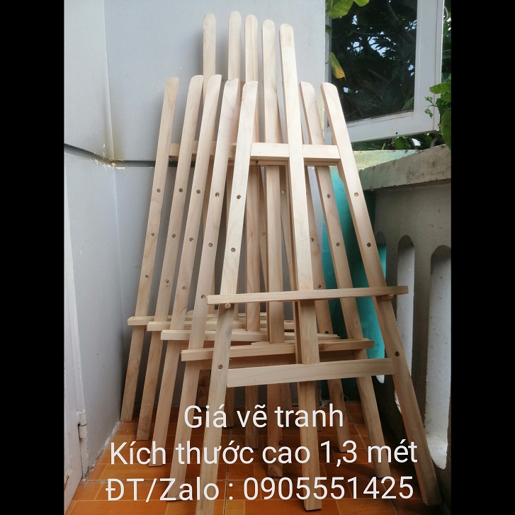 1 Giá vẽ tranh giá trưng bày tranh cao 130cm. Giá trưng bày bảng hiệu. Giá đở tranh. Tranh vẽ
