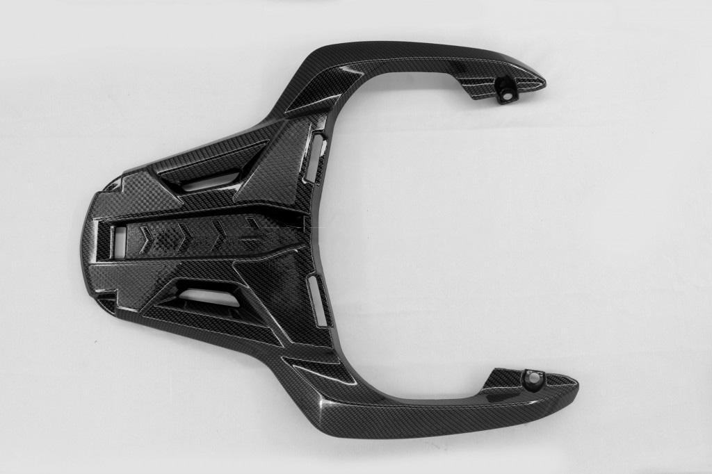 Ốp cảng sau Carbon dành cho SH 2017,2018,2019