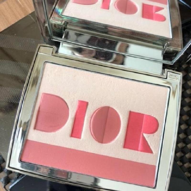 Phấn má Dior origami palette couleur et eclat du teint nhập khẩu